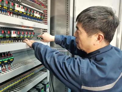 鞏留縣特殊醫(yī)學(xué)配方奶生產(chǎn)線建設(shè)項目電氣安裝服務(wù)進入收尾階段